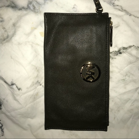 Handbags - Wallets